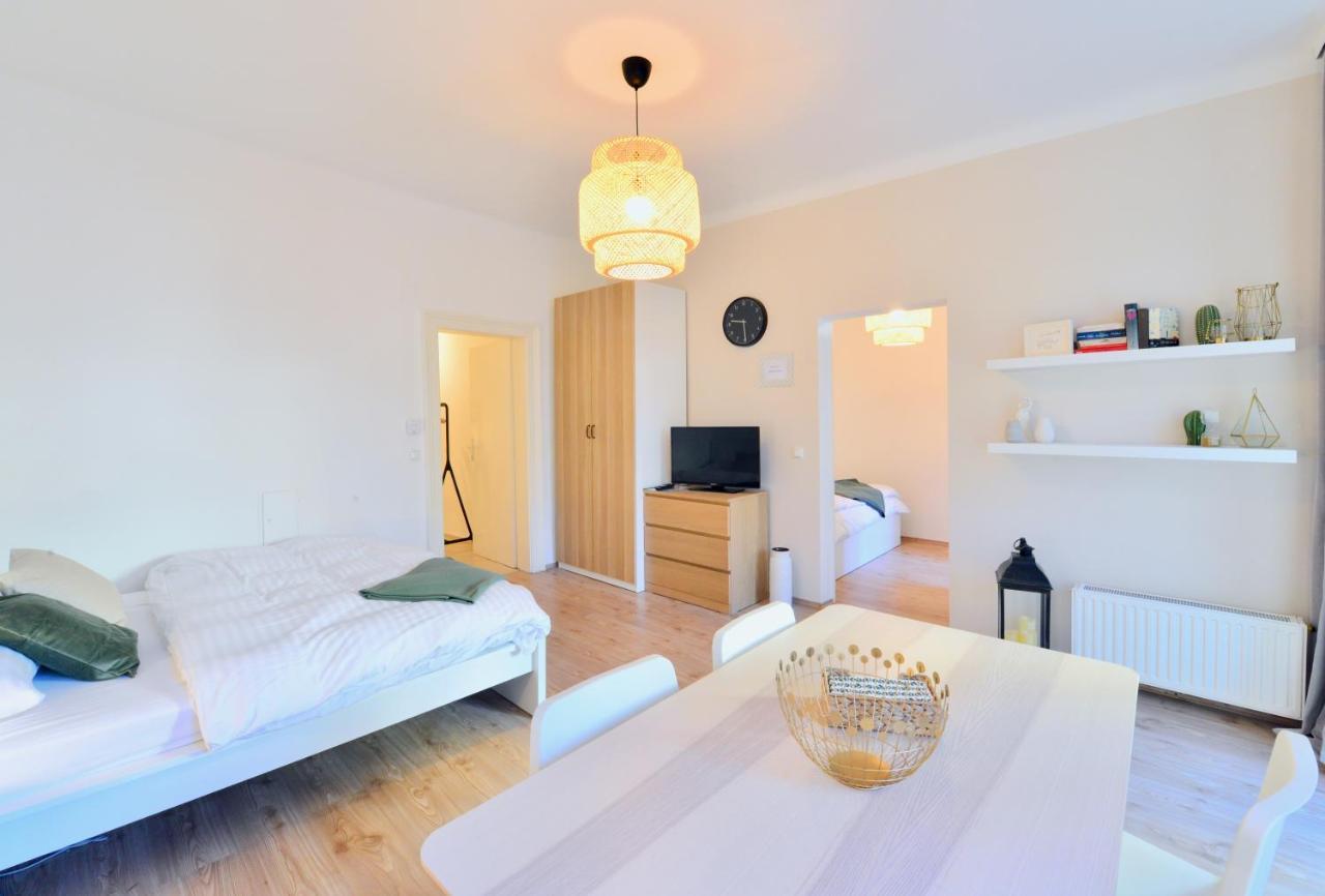 Perfect For Families And Mid-Term-Stays Wina Bagian luar foto