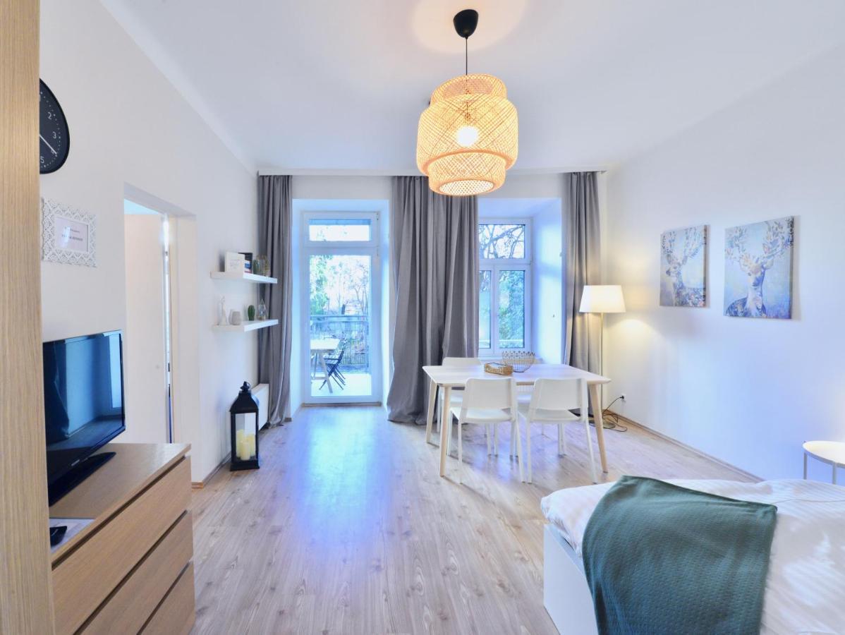 Perfect For Families And Mid-Term-Stays Wina Bagian luar foto